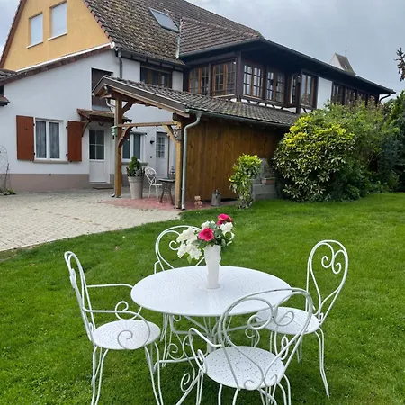 Du Jardin Apartment *