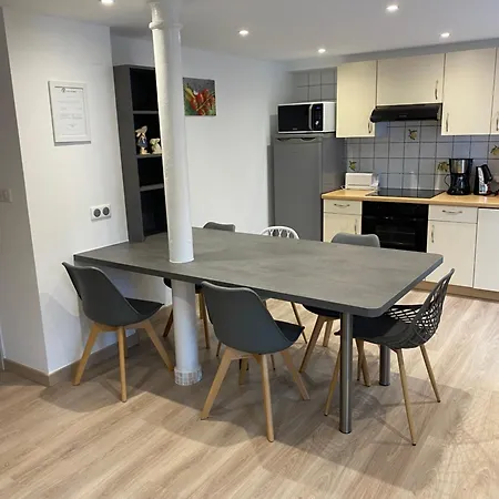 Du Jardin Apartment *